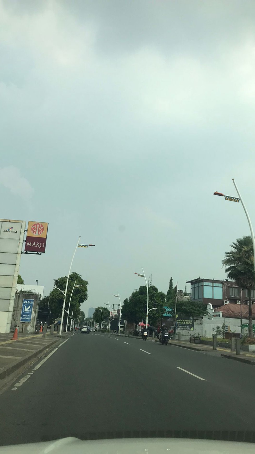 Tanah Komersial  3.145 m2 di Pinggir jalan Utama Kemang Raya Jakarta Selatan