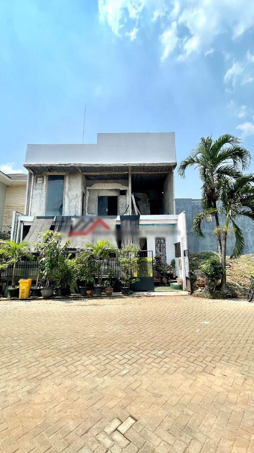 Rumah Lokasi Strategis dalam Perumahan di South City @Pondok Cabe