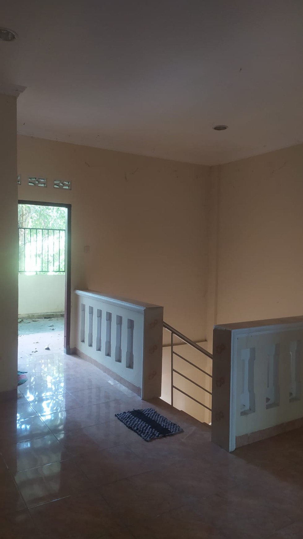 Ruko 2 Lantai Cocok Untuk Usaha/Kantor Lokasi Jl Godean Km 5