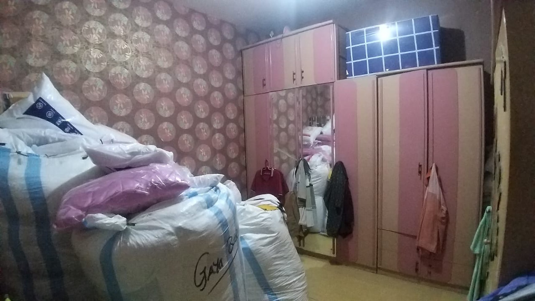 Rumah Cocok Untuk Tempat Usaha di Area Kramat Jati, Jl Raya Bogor, Jakarta Timur.