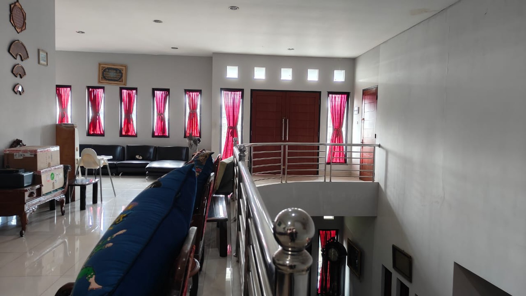 Rumah Besar Mewah Harga Murah di Harapan Indah Bekasi