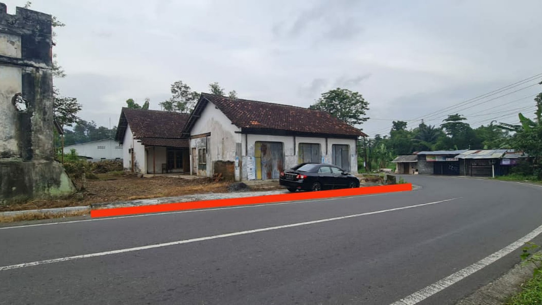 Tanah Pekarangan Luas 2100 Meter Persegi Lokasi Jalan Raya Selomartani, Kalasan