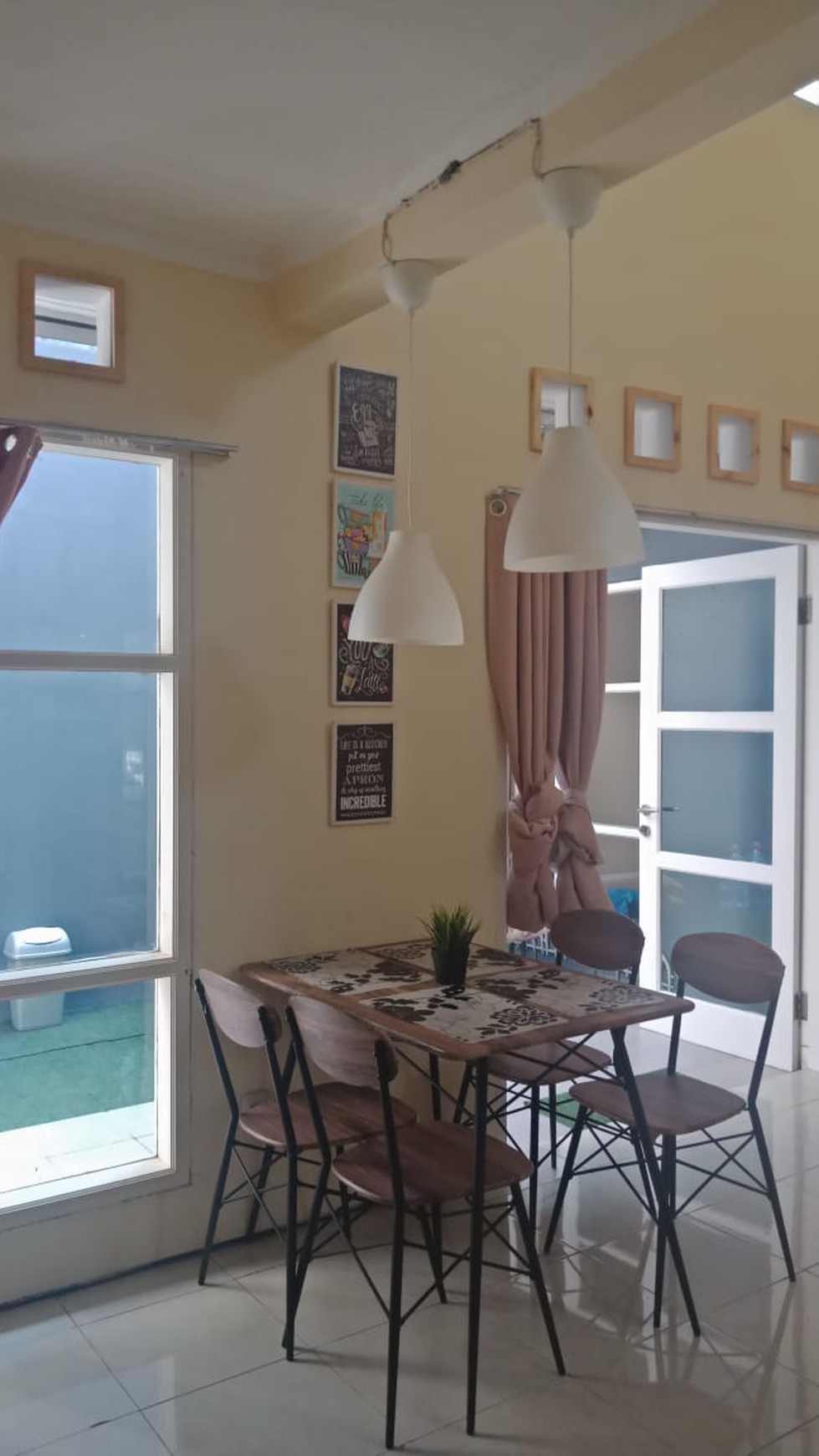 Rumah Hitung Tanah Area Cipete