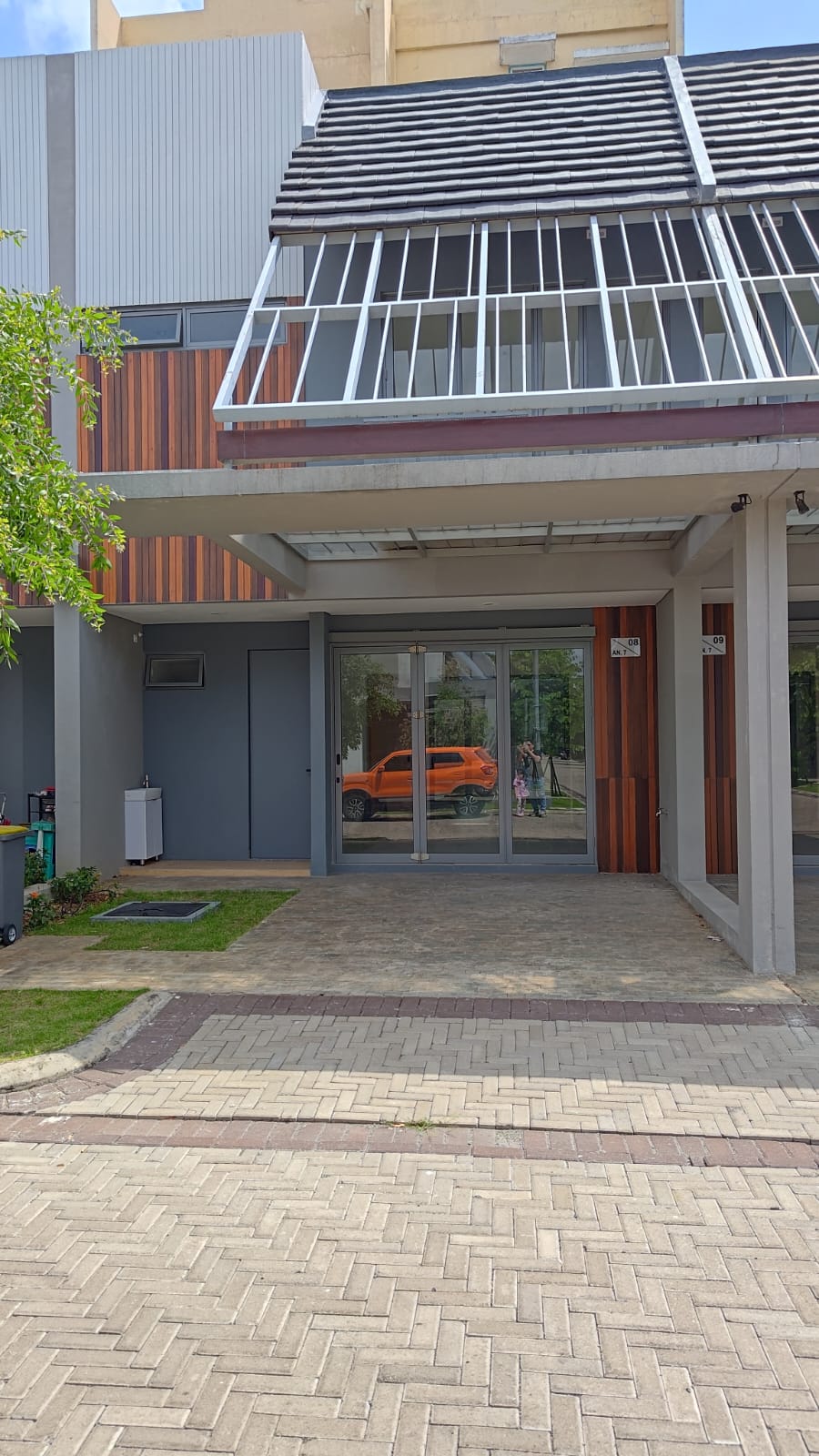 Rumah Hitung Tanah Area Cipete