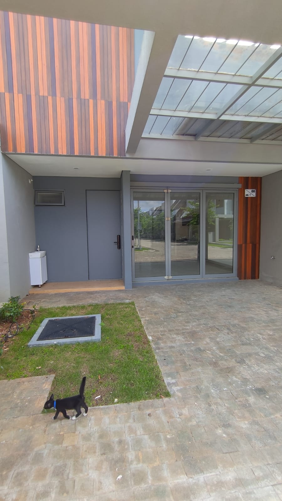 Rumah Hitung Tanah Area Cipete