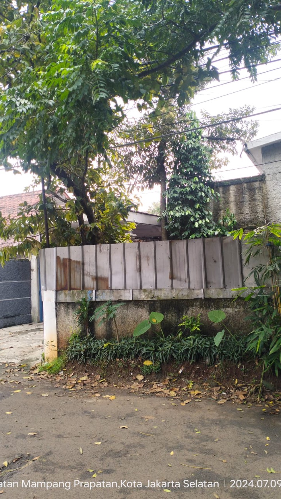 Rumah Hitung Tanah Area Cipete