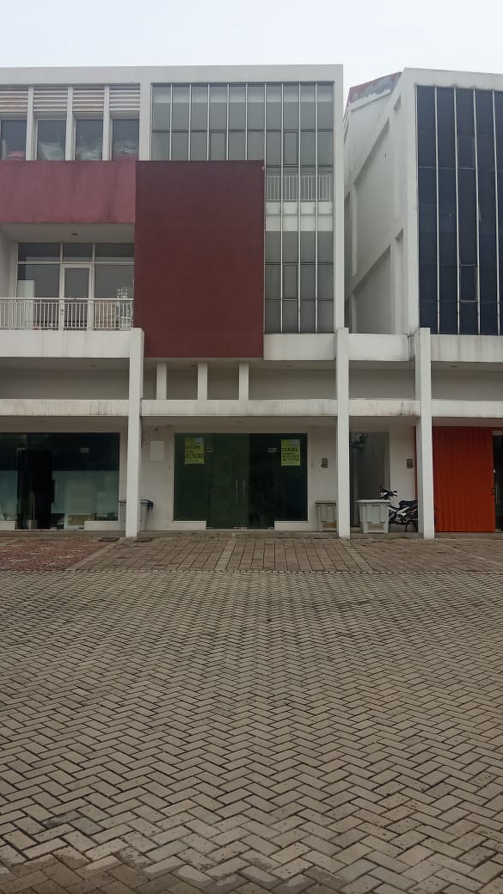 Dijual Cepat Ruko berlantai 3 di area Gading Serpong, dengan harga Jual terjangkau