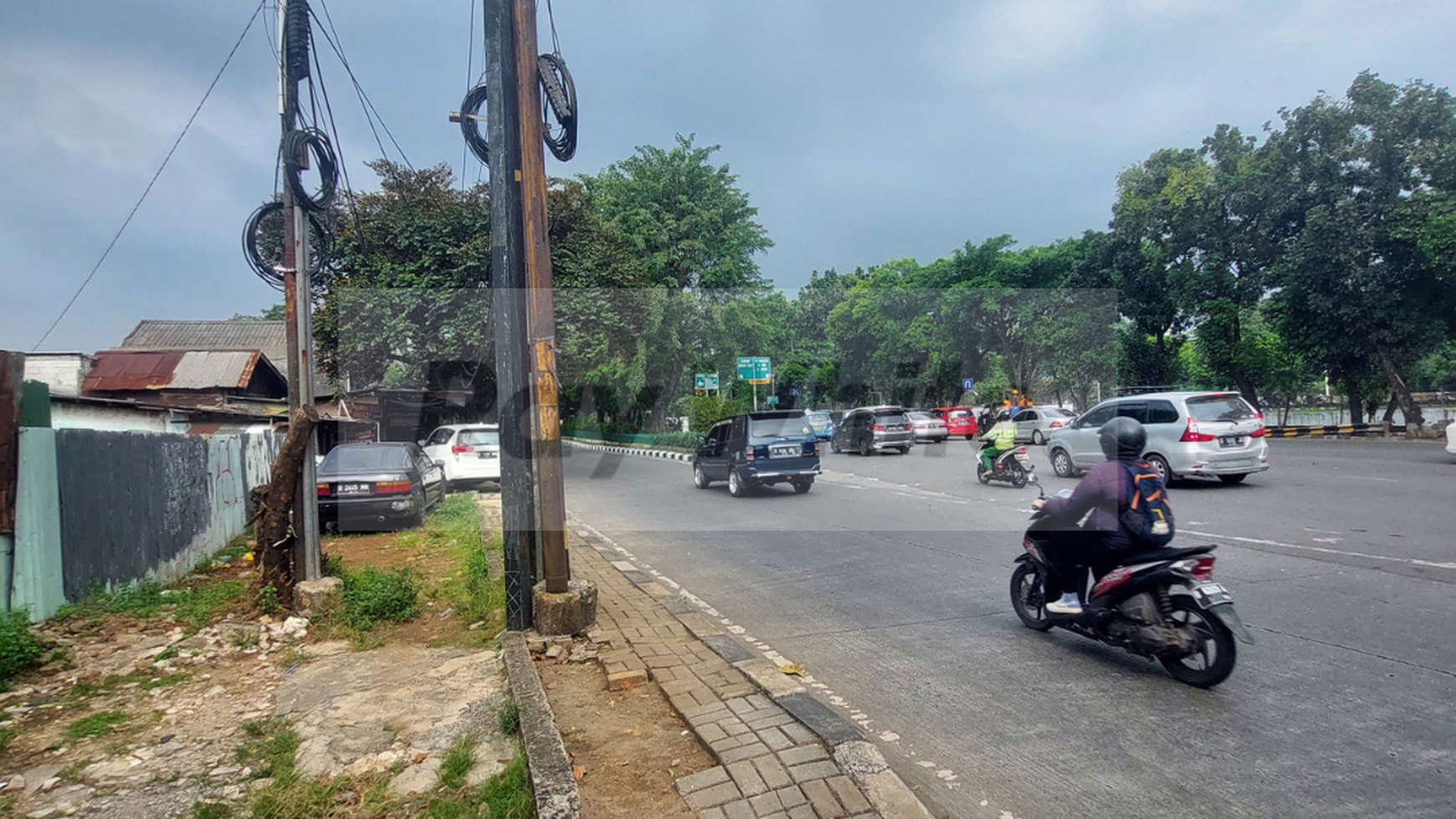 Tanah di TB Simatupang, Jakarta Selatan