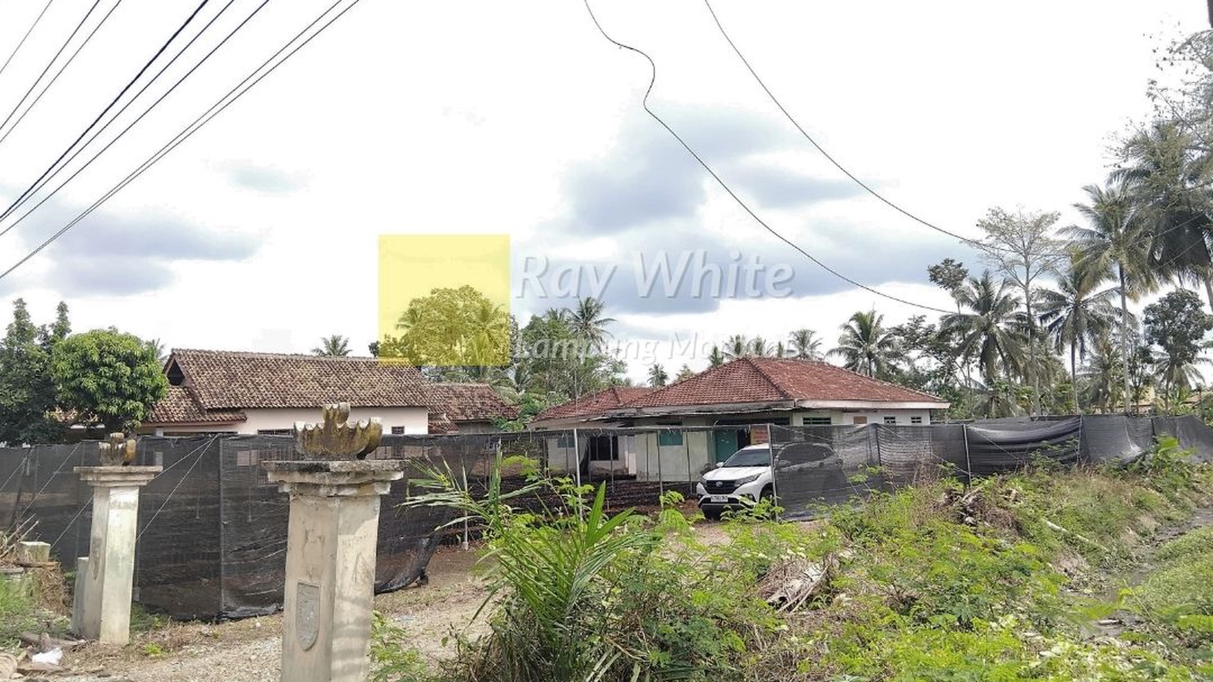 Dijual Tanah bonus Bangunan Rumah jalur lintas  Barat Sumatera  Pringsewu