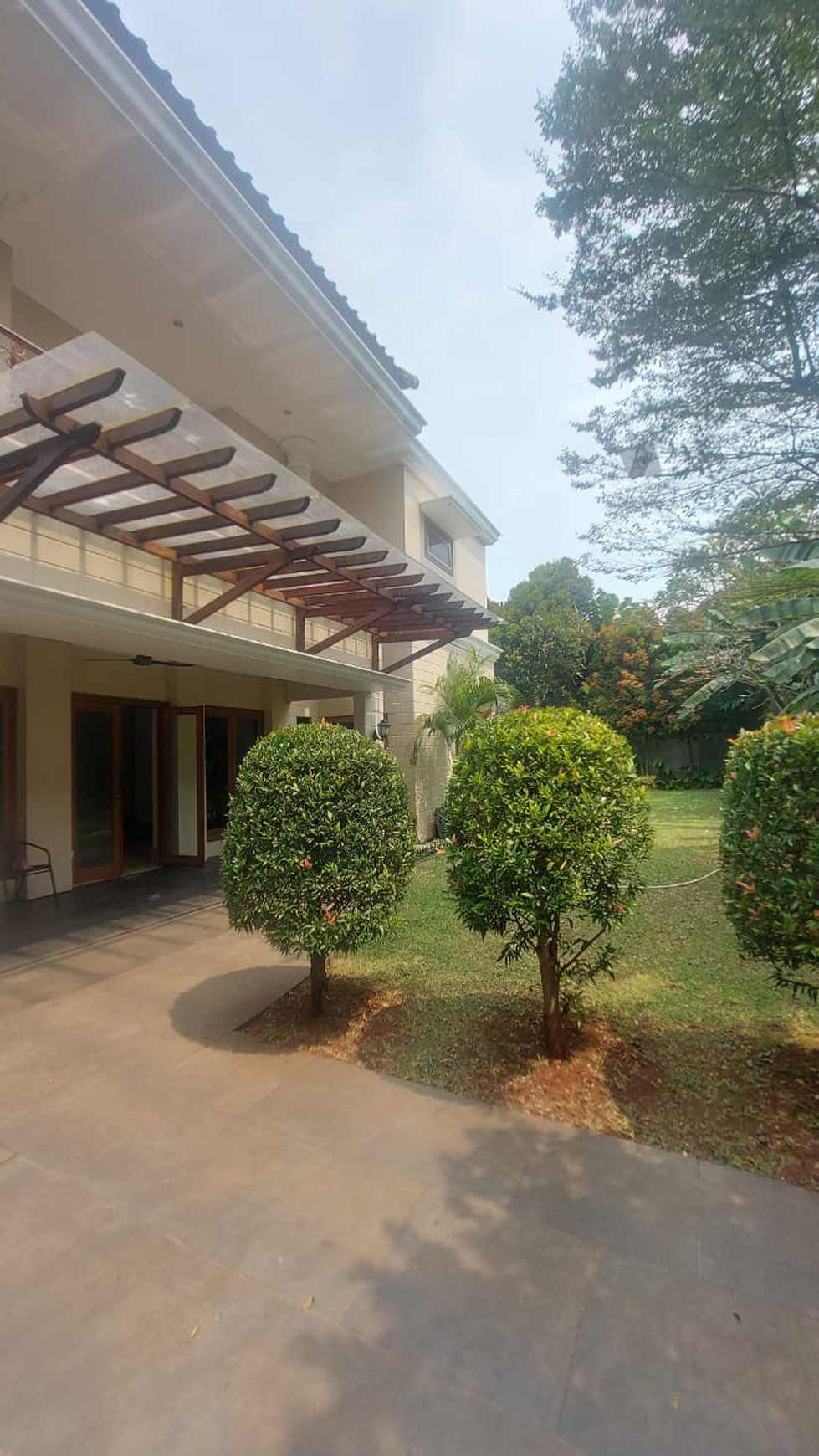 Villa style house inside townhouse Jakarta Selatan