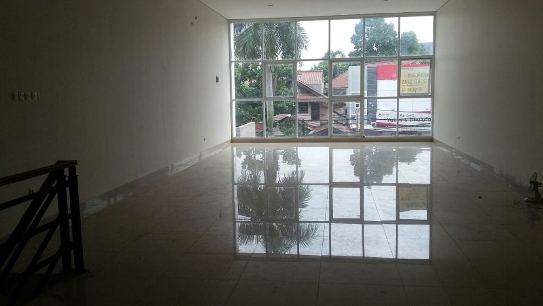 Ruko pinggir jalan @harga 300 juta/tahun/unit