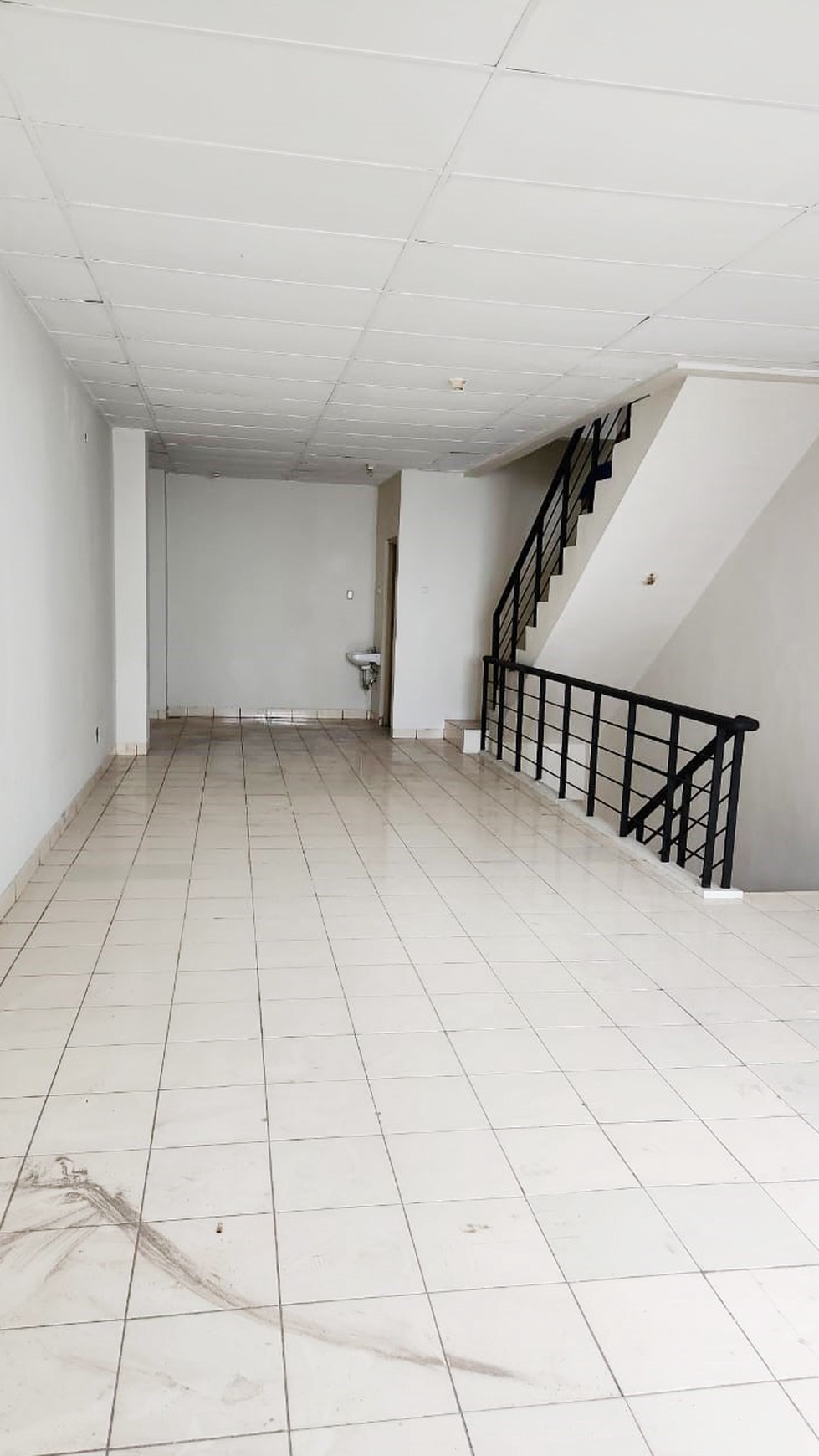 Dijual Ruko Lokasi Bagus di Golden Boulevard BSD City