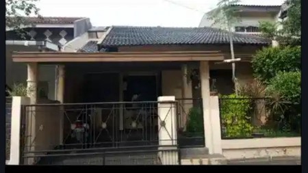 Rumah lokasi strategis di Bintaro Sektor 2. Dekat dg MRT lebak bulus  , kuliner , pasar , 