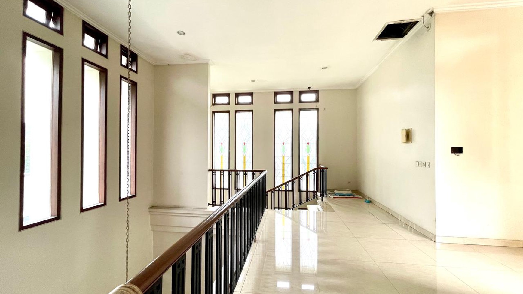 Rumah Mewah 3 Lantai Kondisi Siap Huni dan Asri @Bintaro Sektor 7