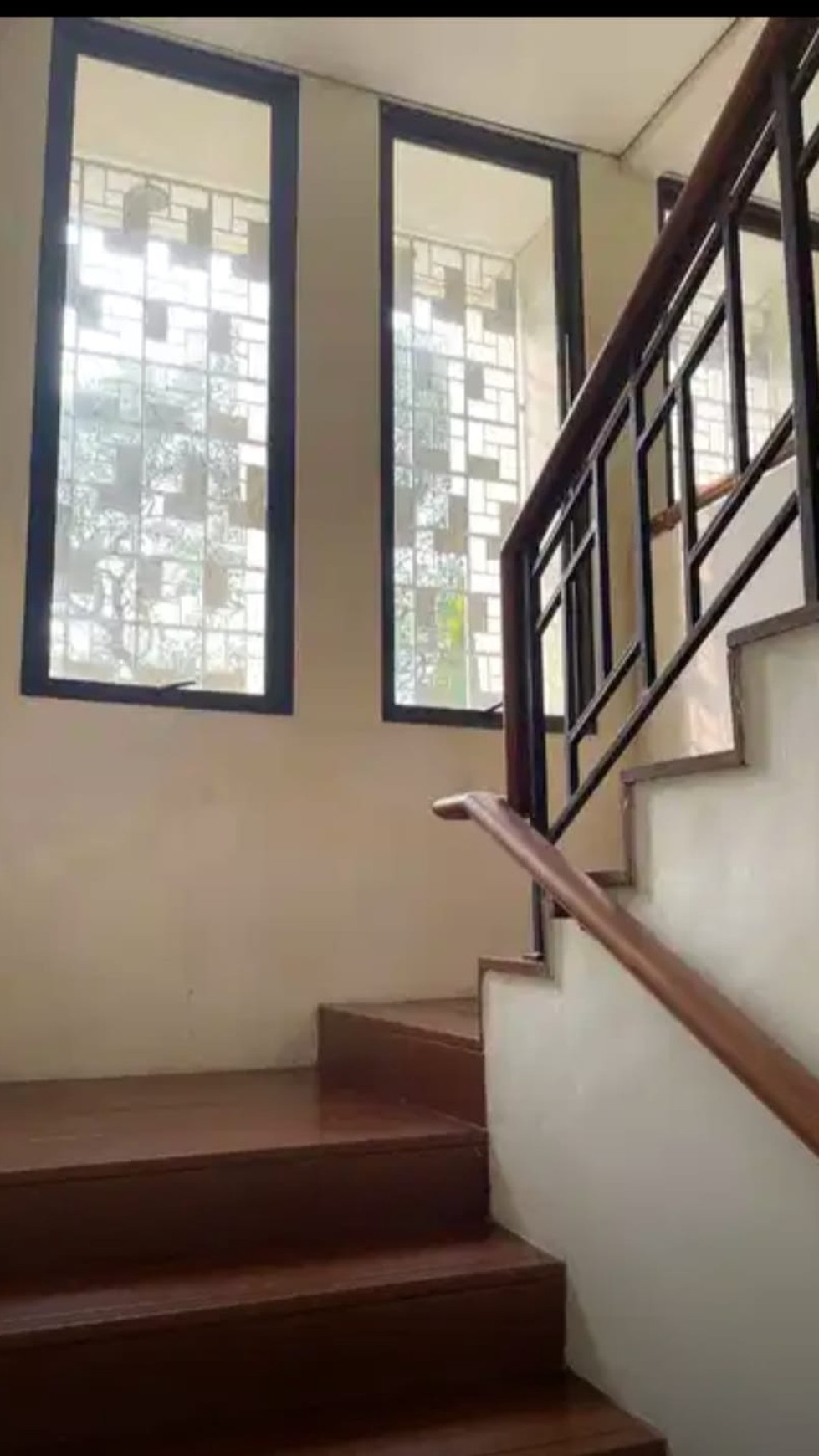 Rumah di Greenwich Park  Cluster Mayfield 