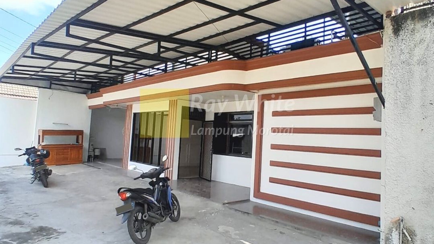 Dijual rumah mewah teluk betung