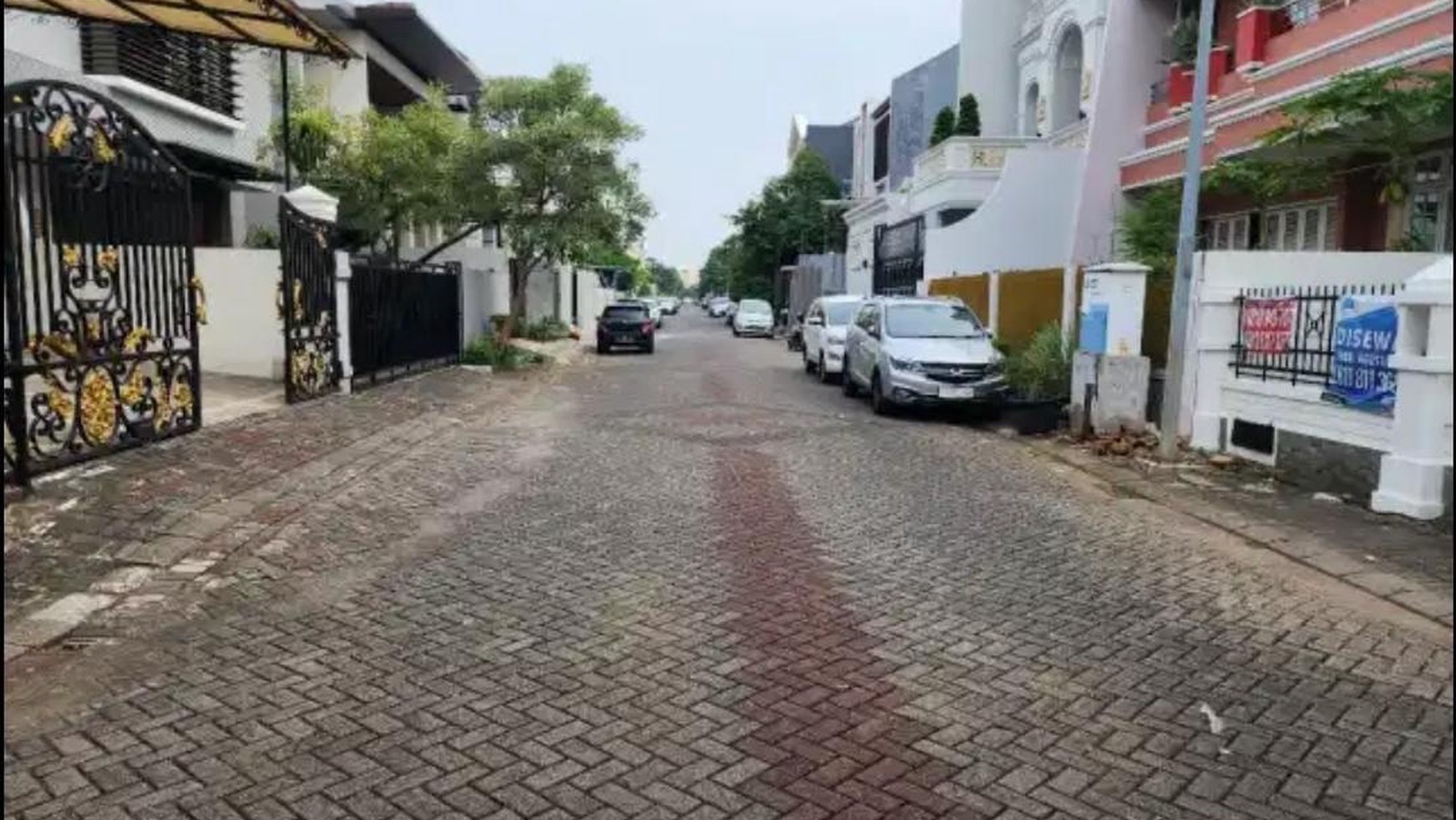 Dijual cepat rumah di Villa Gading Indah lokasi strategis, aman,tenang,dan nyaman di Kelapa Gading Jakarta Utara