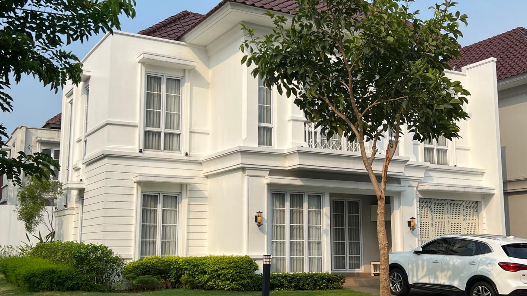 Rumah Bagus Di Cluster Alicante Boulevard Serpong Tangerang Selatan