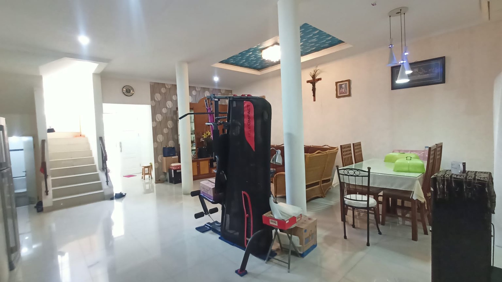 Rumah Bagus Di Cluster Alicante Serpong Tangerang Selatan