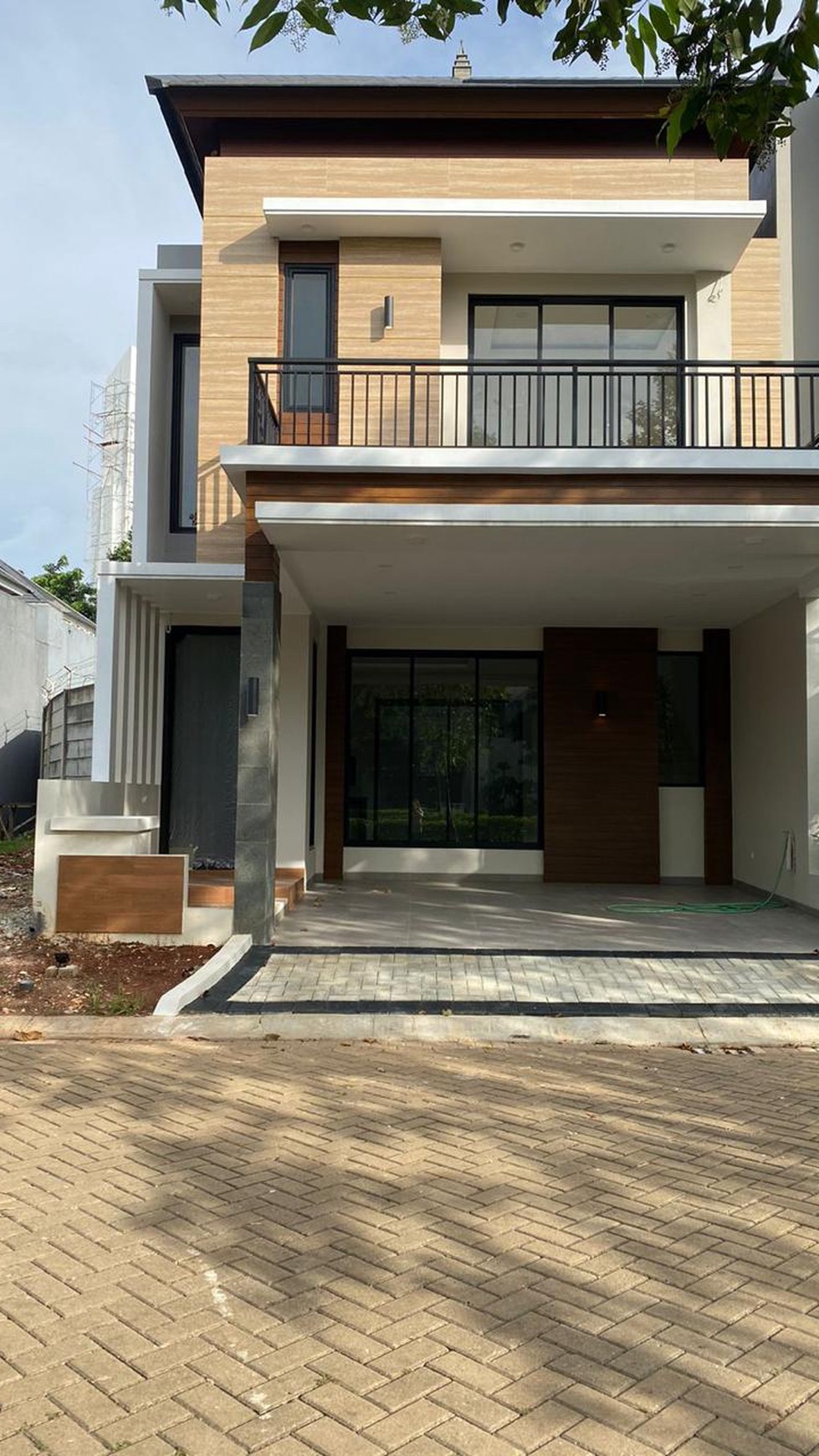 Rumah Baru di Discovery Amore Bintaro Jaya