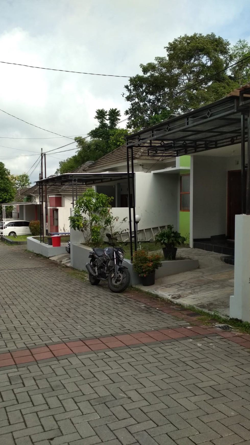 Rumah Tinggal Dalam Perum Villa Taman Anggrek Mlati Sleman 