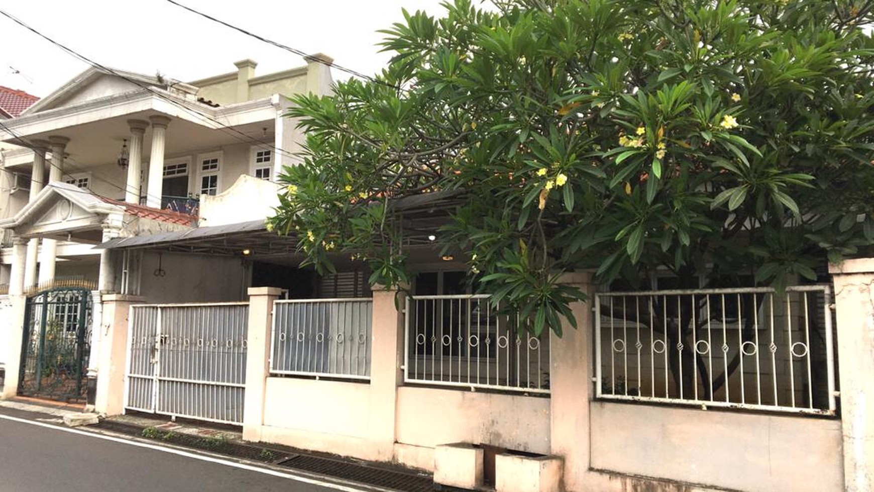 Rumah di Tebet Timur, Jakarta Selatan