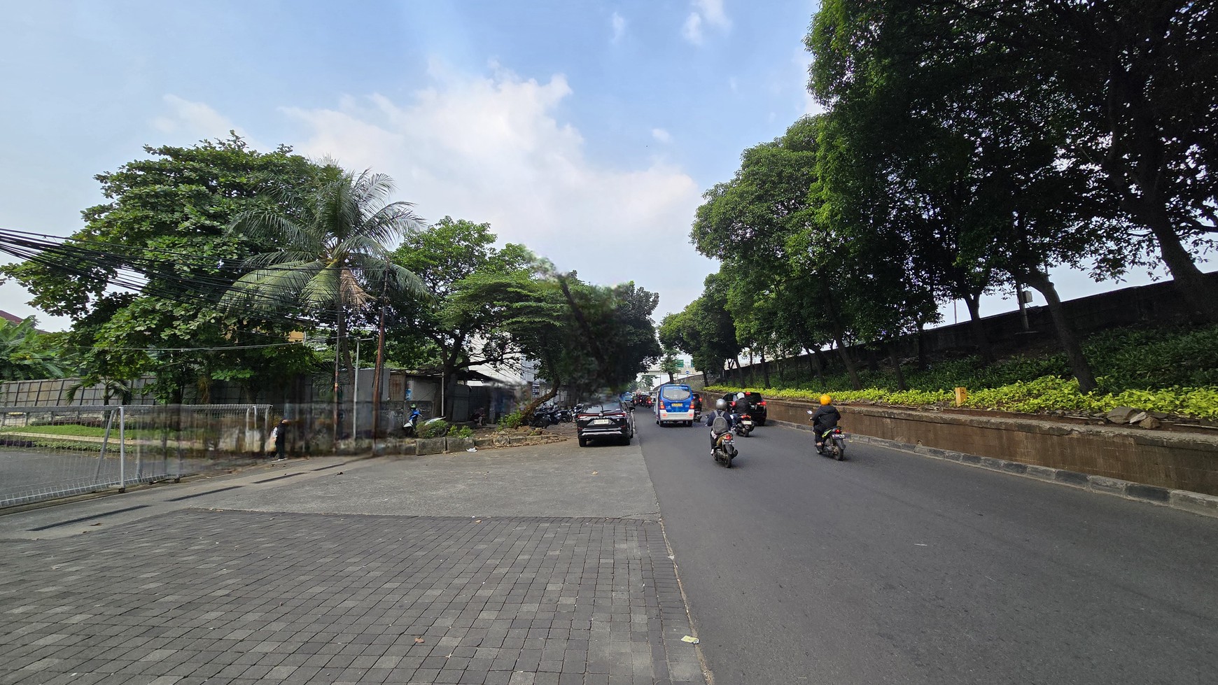 Kavling cocok untuk usaha, gedung, perkantoran, dan investasi di TB Simatupang, Jakarta Selatan 