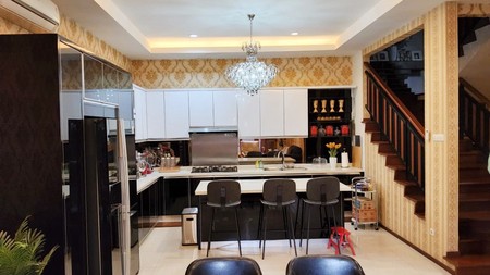 Rumah Siap huni,dalam cluster di Bintaro Jaya 7
