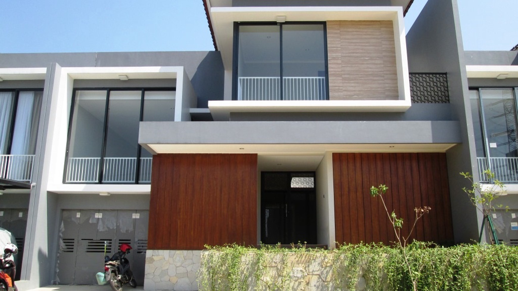 Rumah Bagus,dalam cluster di Bintaro Jaya