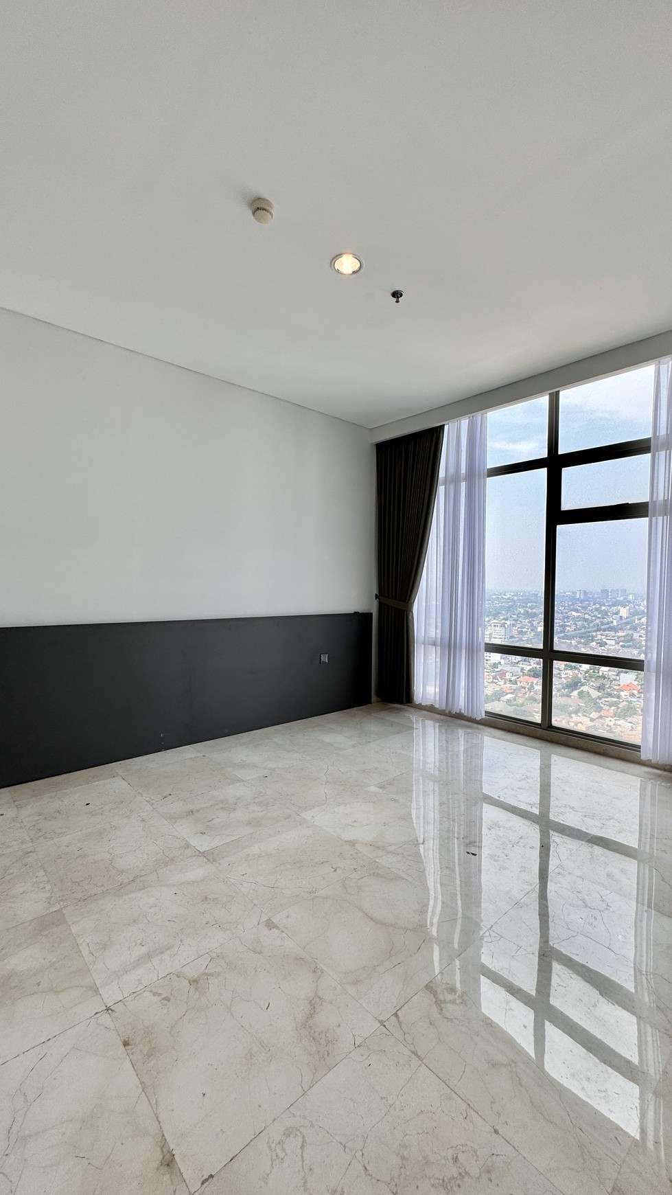 Dijual Apartemen Essence Dharmawangsa, Jakarta Selatan