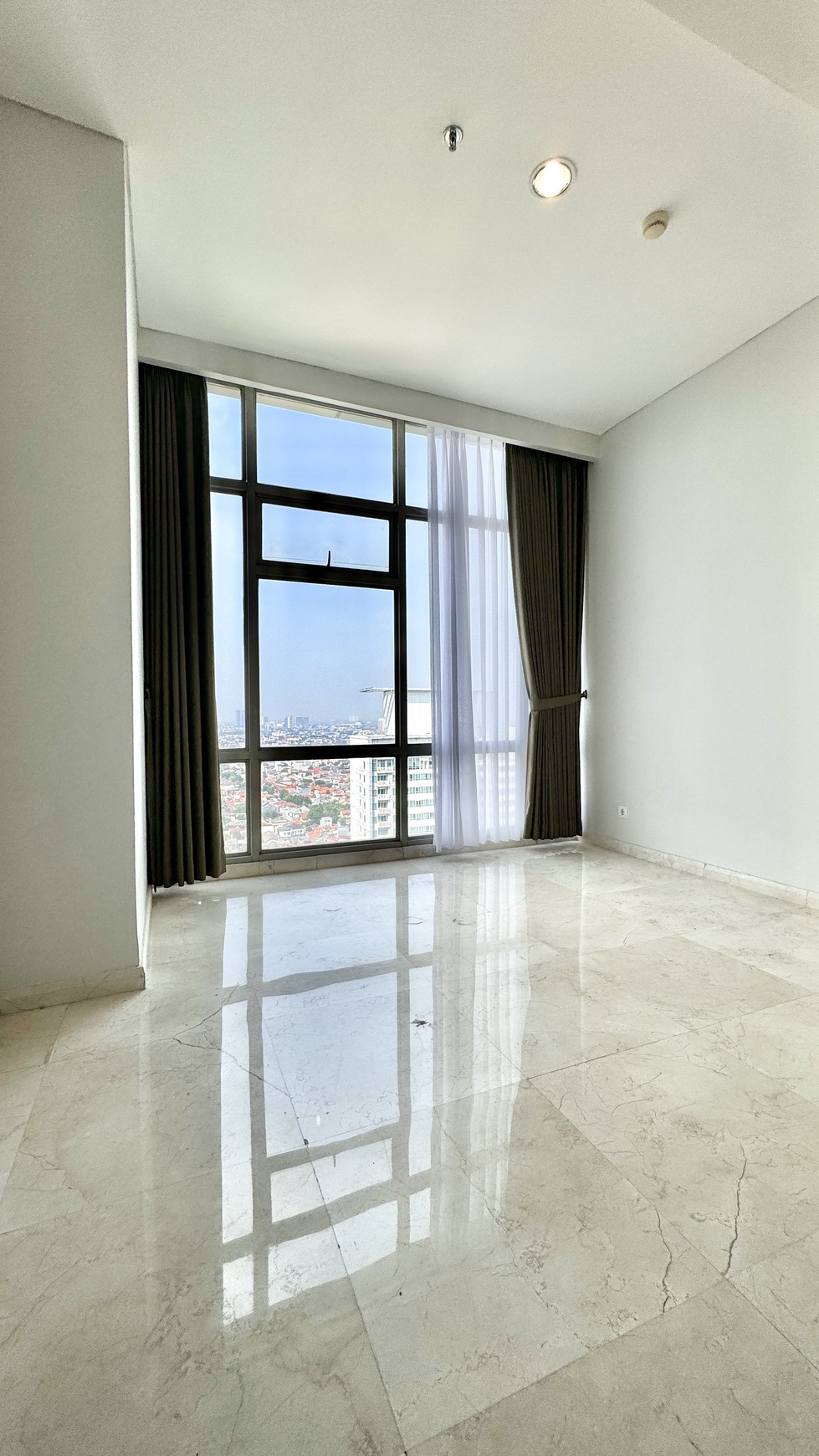 Dijual Apartemen Essence Dharmawangsa, Jakarta Selatan