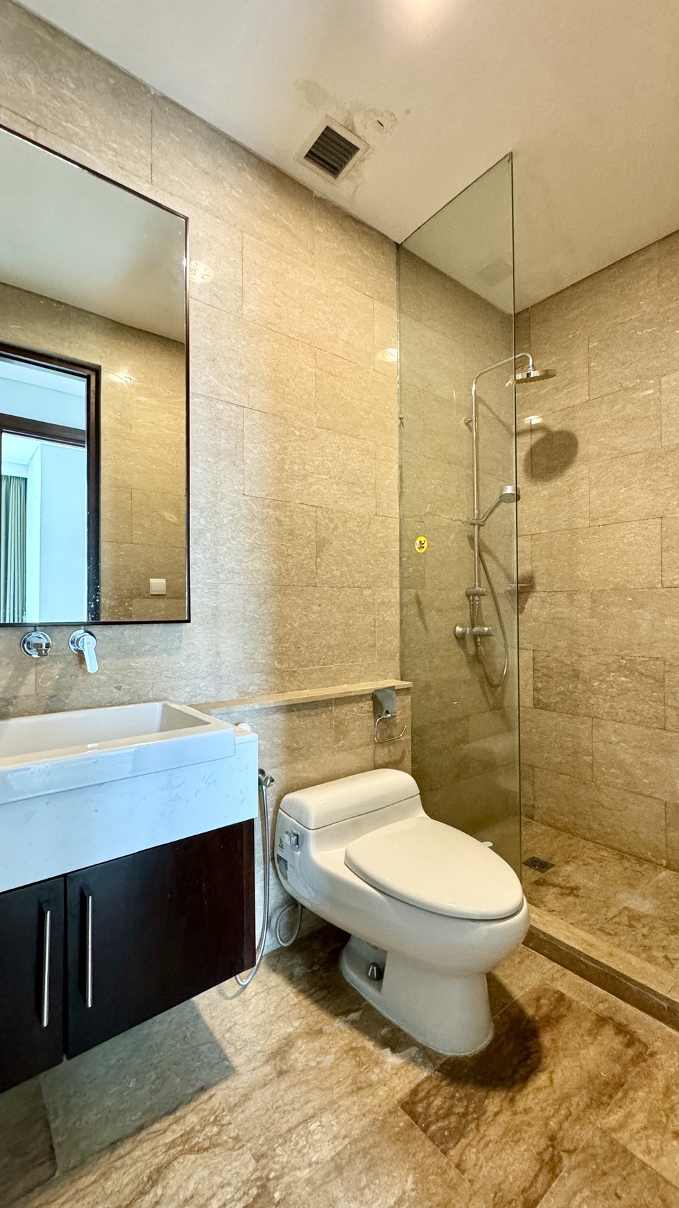 Dijual Apartemen Essence Dharmawangsa, Jakarta Selatan