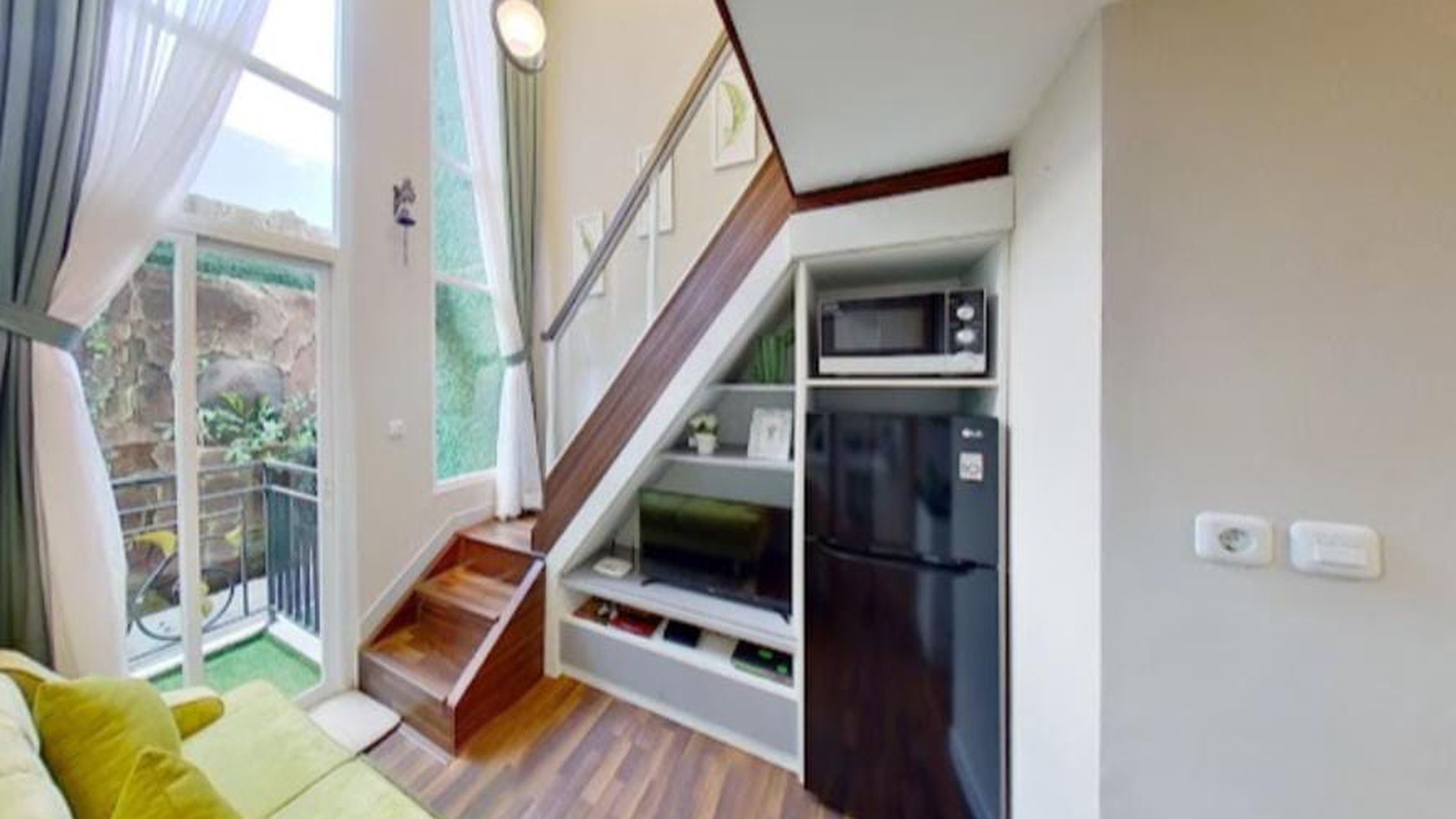 Rumah Hitung Tanah Area Cipete