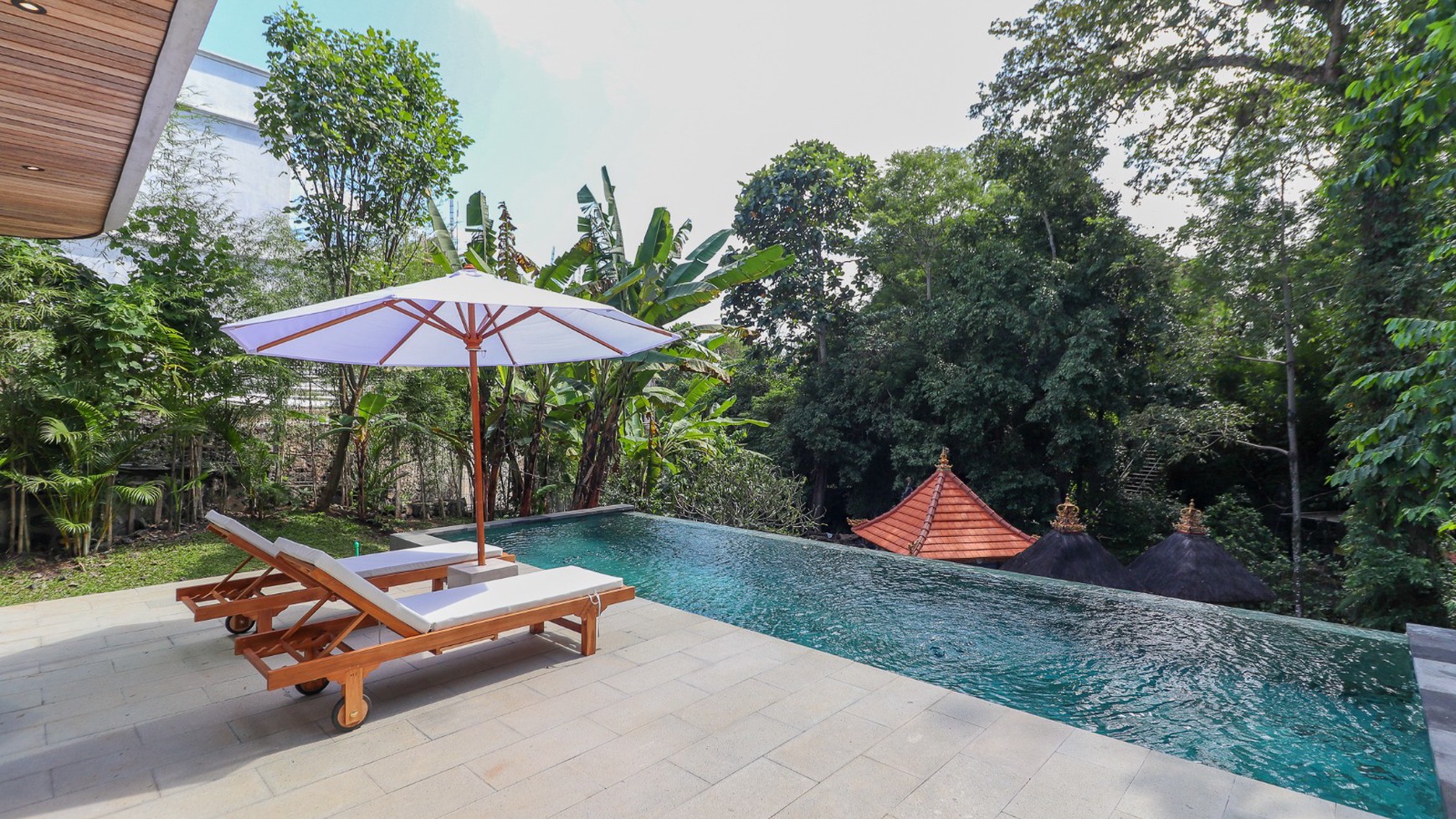 For Sale Leasehold - New modern villa with jungle / river views in a hidden area of Canggu