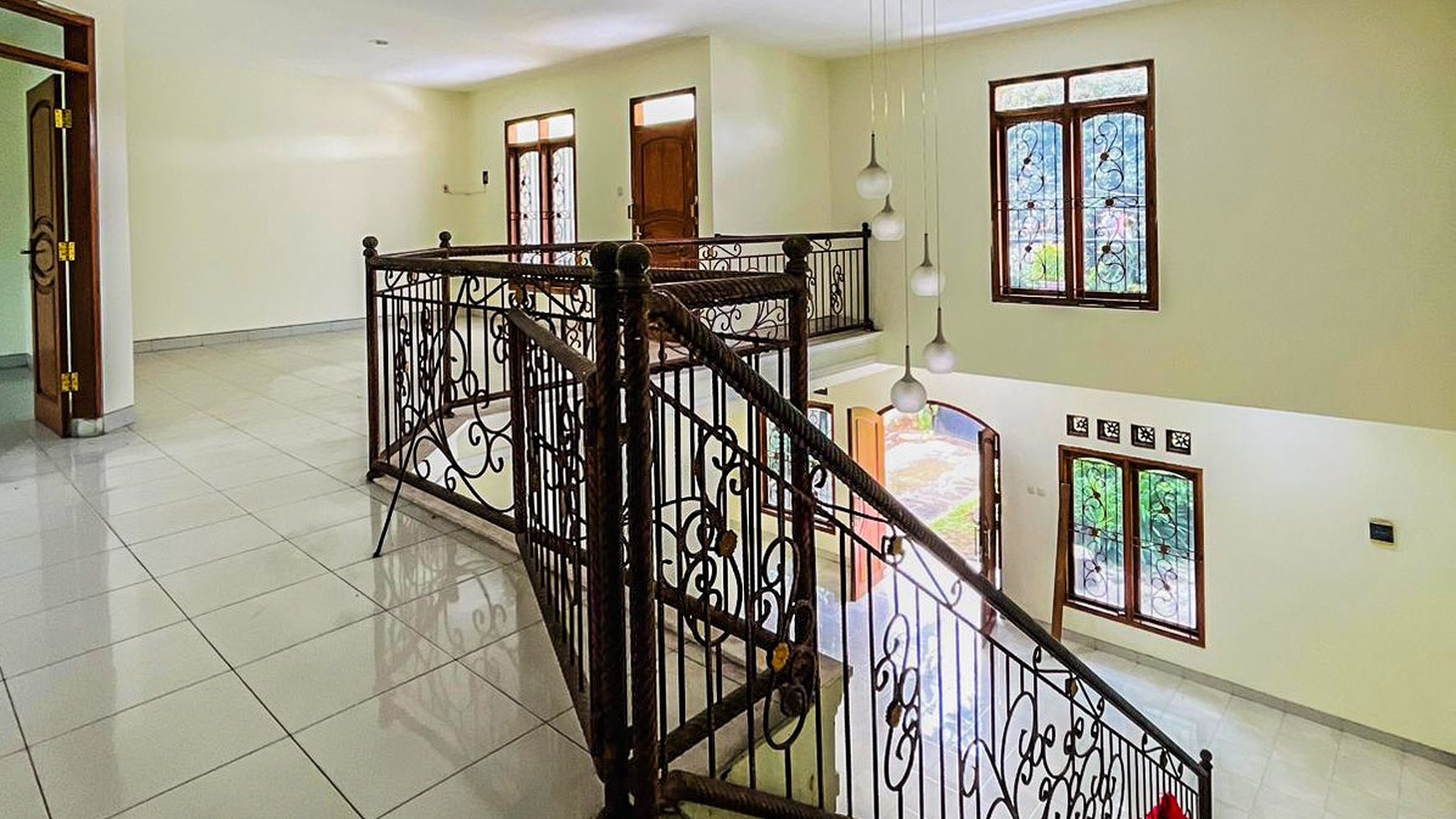 Dijual Villa Asri dan Sejuk Sertifikat SHM Nanggewer Cibinong