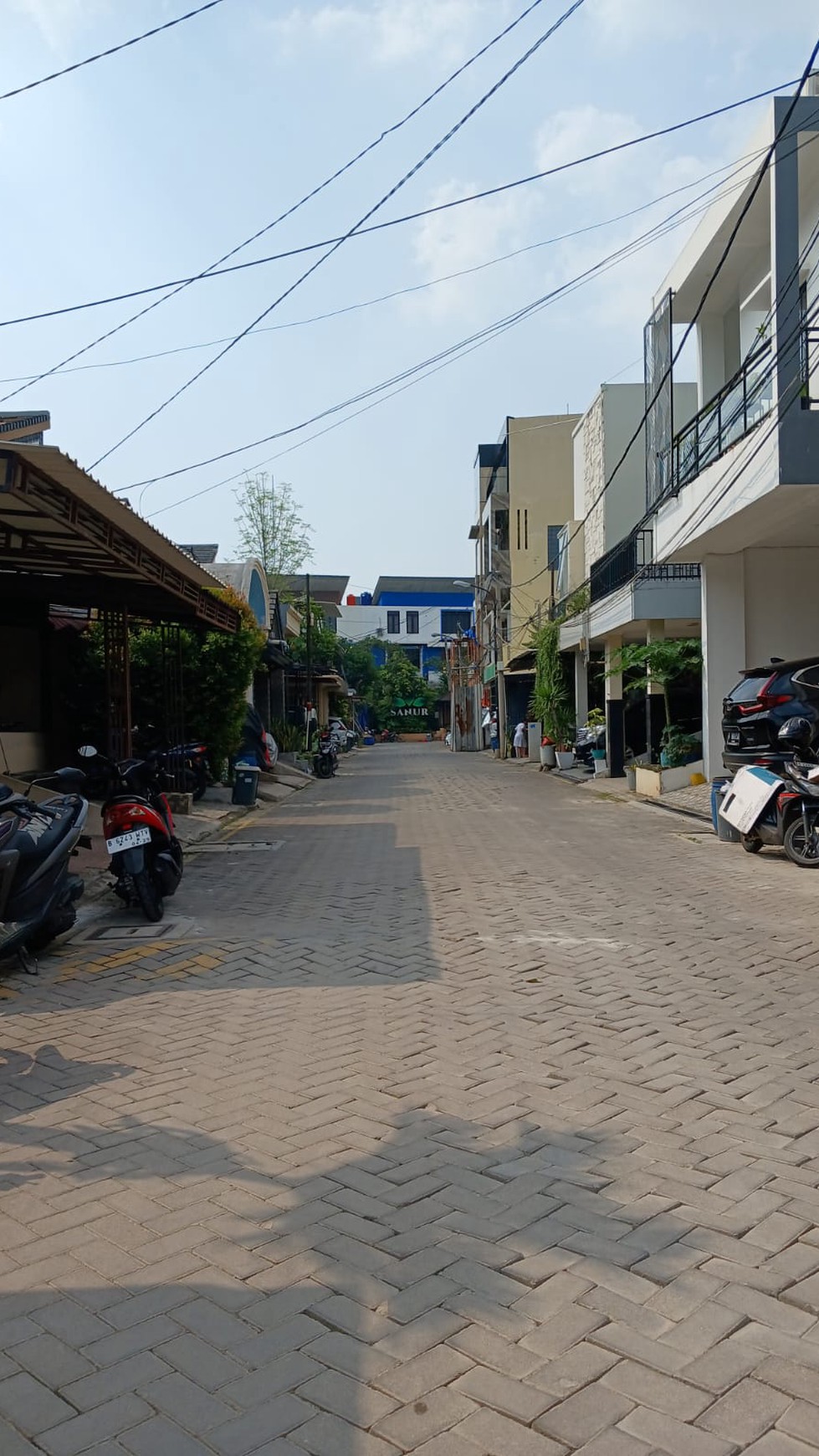 Rumah Bagus Di Perum Ubud Village Ciledug Kota Tangerang