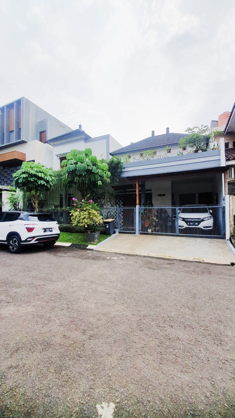 Rumah Bagus Di Taman Senayan Bintaro Jaya Sektor 9