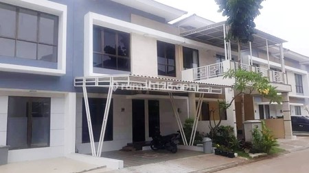 Rumah Bagus Di Fortune Essence, Graha Raya Bintaro Jaya