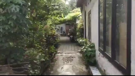 Di Jual Rumah Tua hitung tanah di Jl RC Veteran Pesanggrahan Keb Baru Jaksel