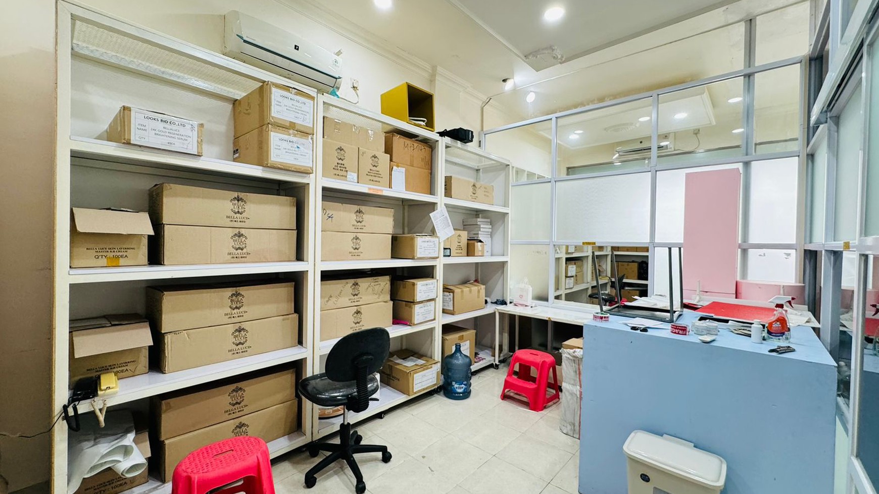 Rumah Hitung Tanah Area Cipete