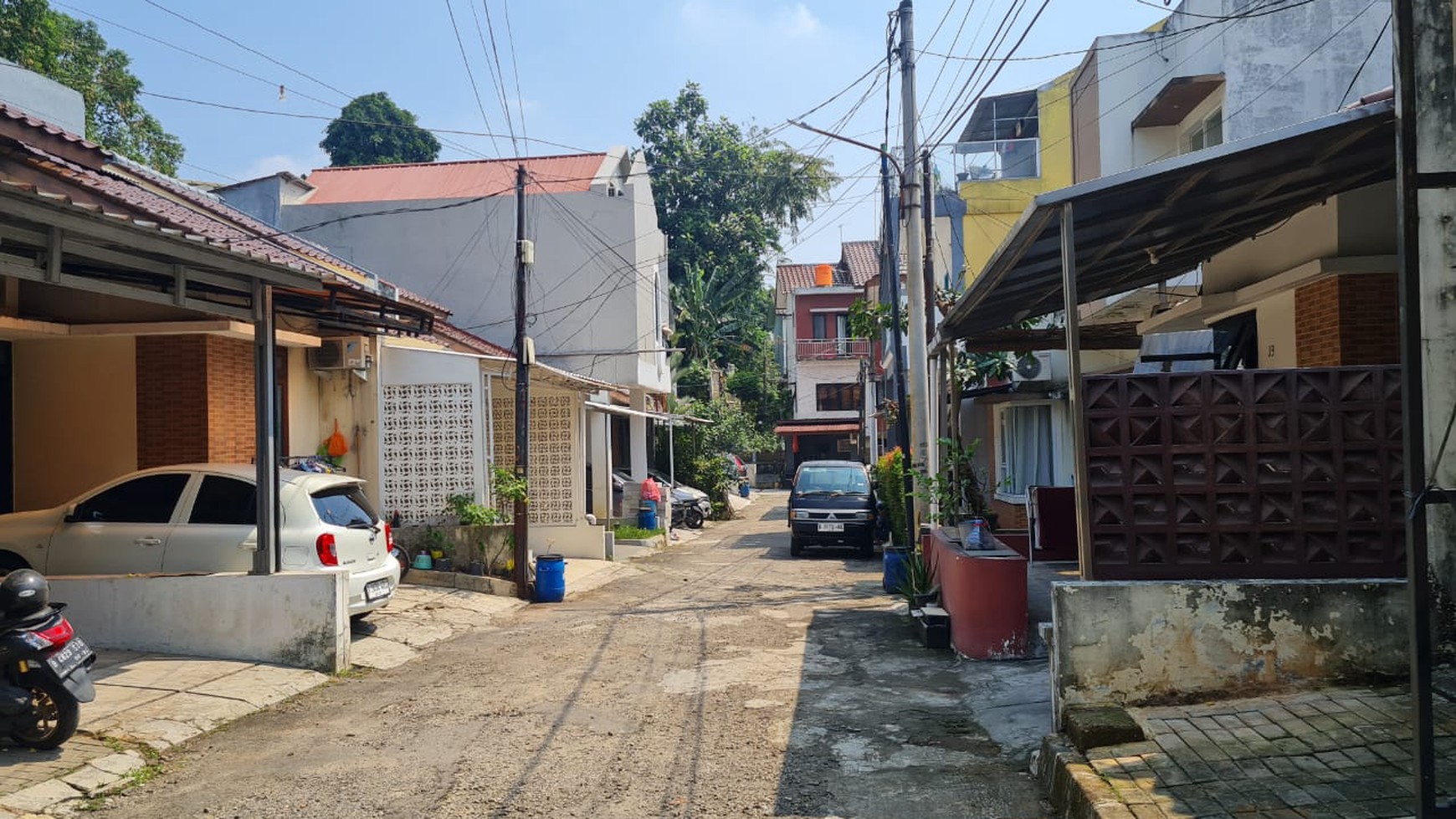 Rumah Hitung Tanah Area Cipete
