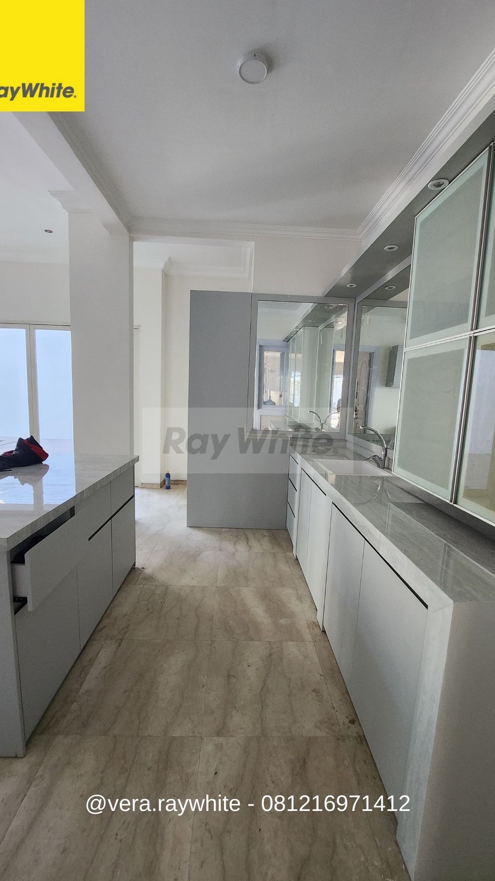 Rumah Hitung Tanah Area Cipete