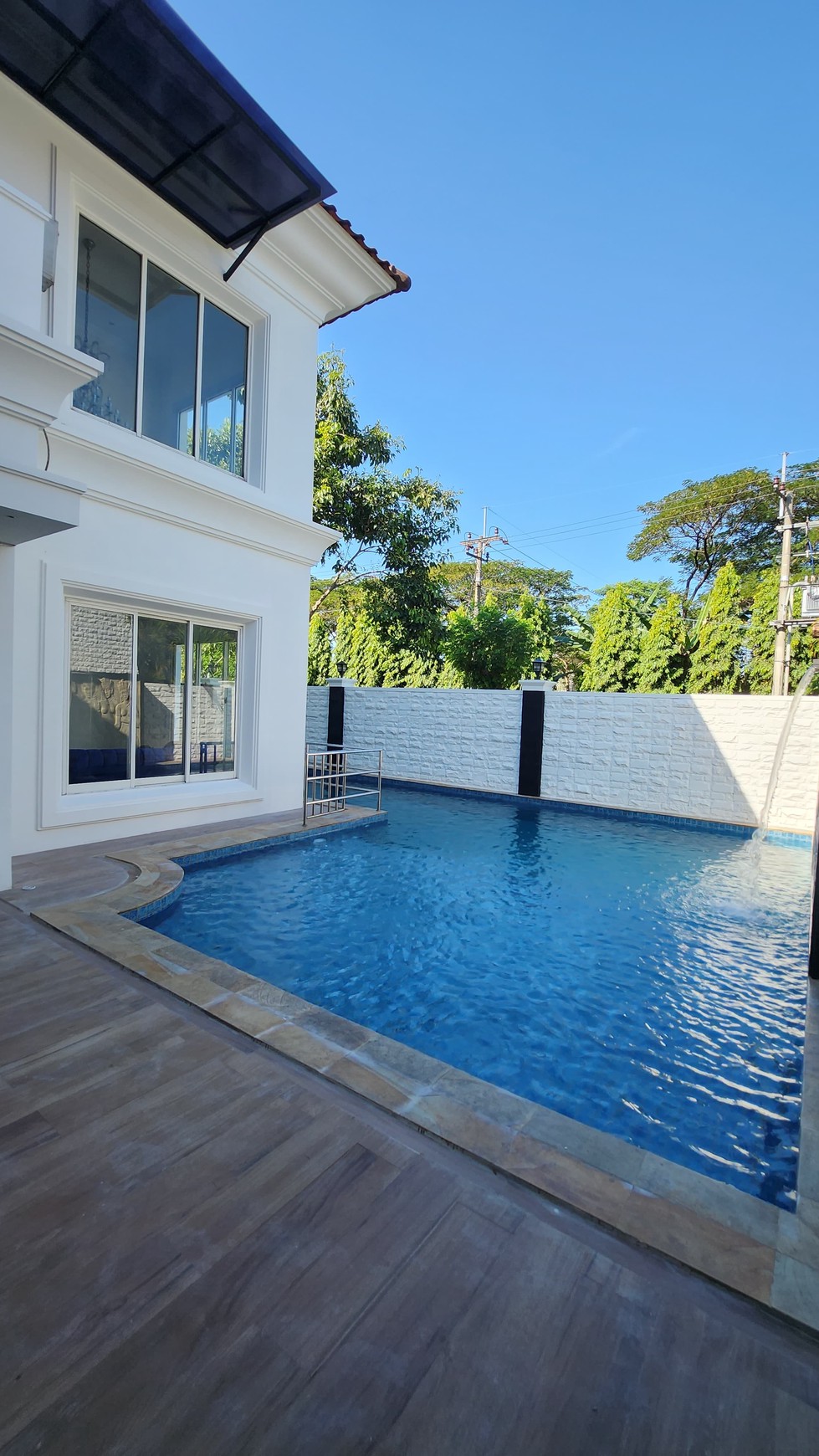 New PRIVATE Pool Rumah Wisata Bukit Mas PLUS Full Furnished Baru Mewah dekat Citraland, Pakuwon Indah , Graha Family