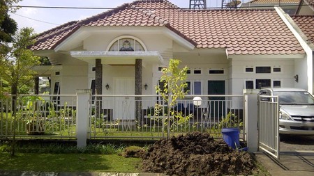 Rumah Bagus Di Jl Sentosa Raya Batununggal Bandung