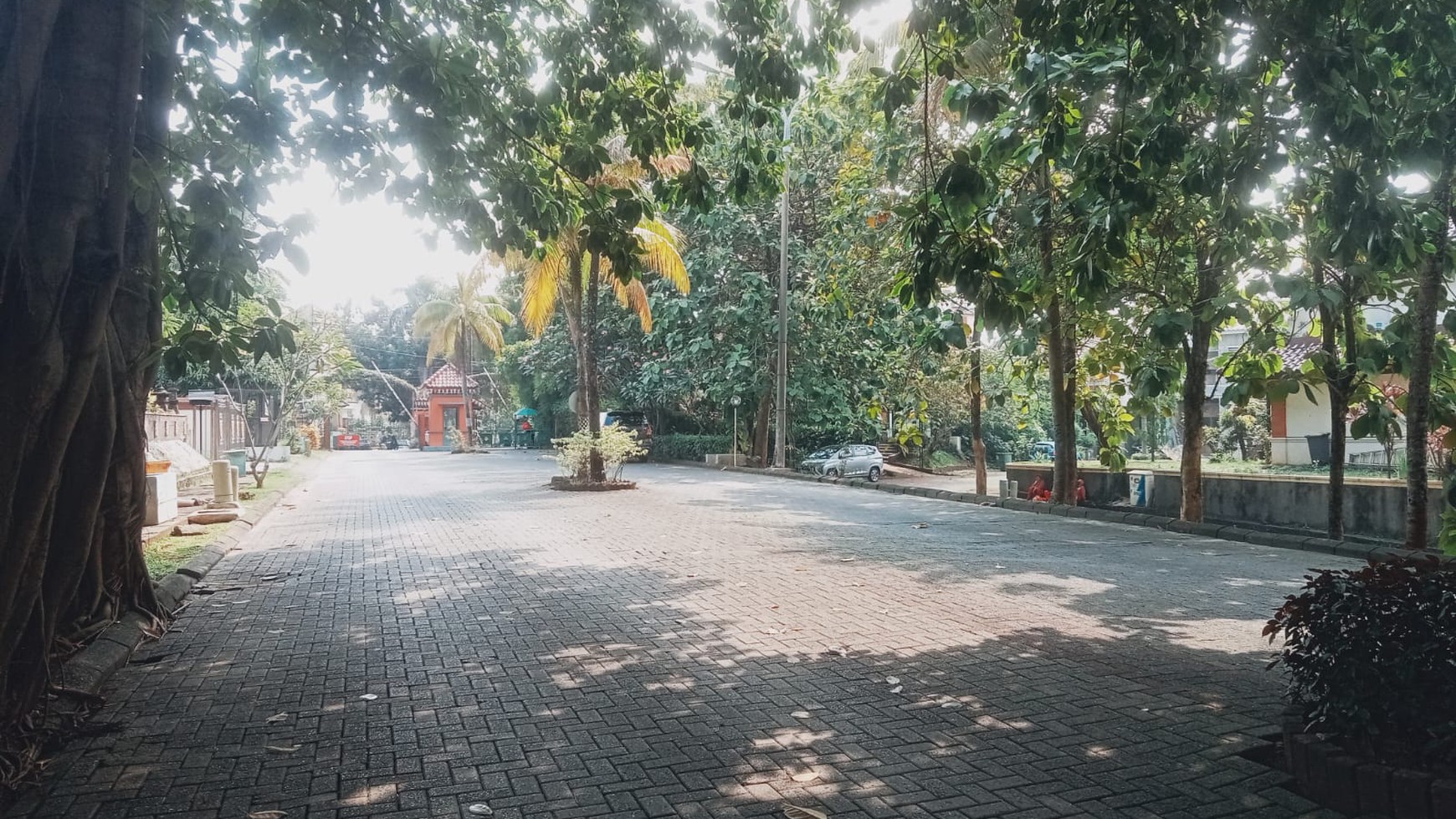 Rumah Bagus Di Bali View Kintamani, Cirendeu Jakarta Selatan