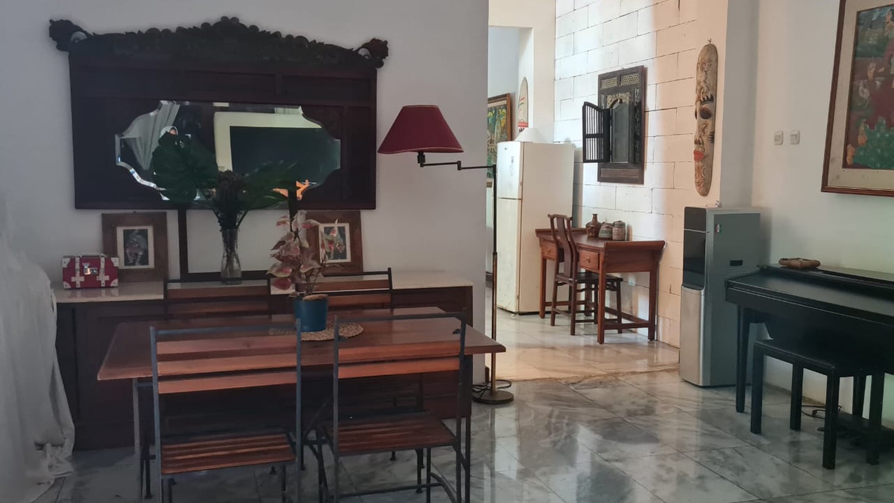 Rumah Bagus Di Bali View Kintamani, Cirendeu Jakarta Selatan