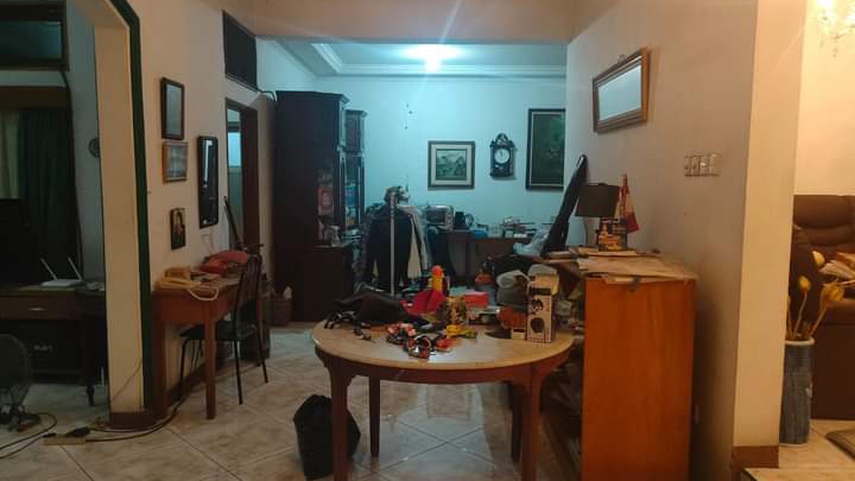 Rumah Bagus Di Jl Alvania Ciputat Kota Tangerang Selatan