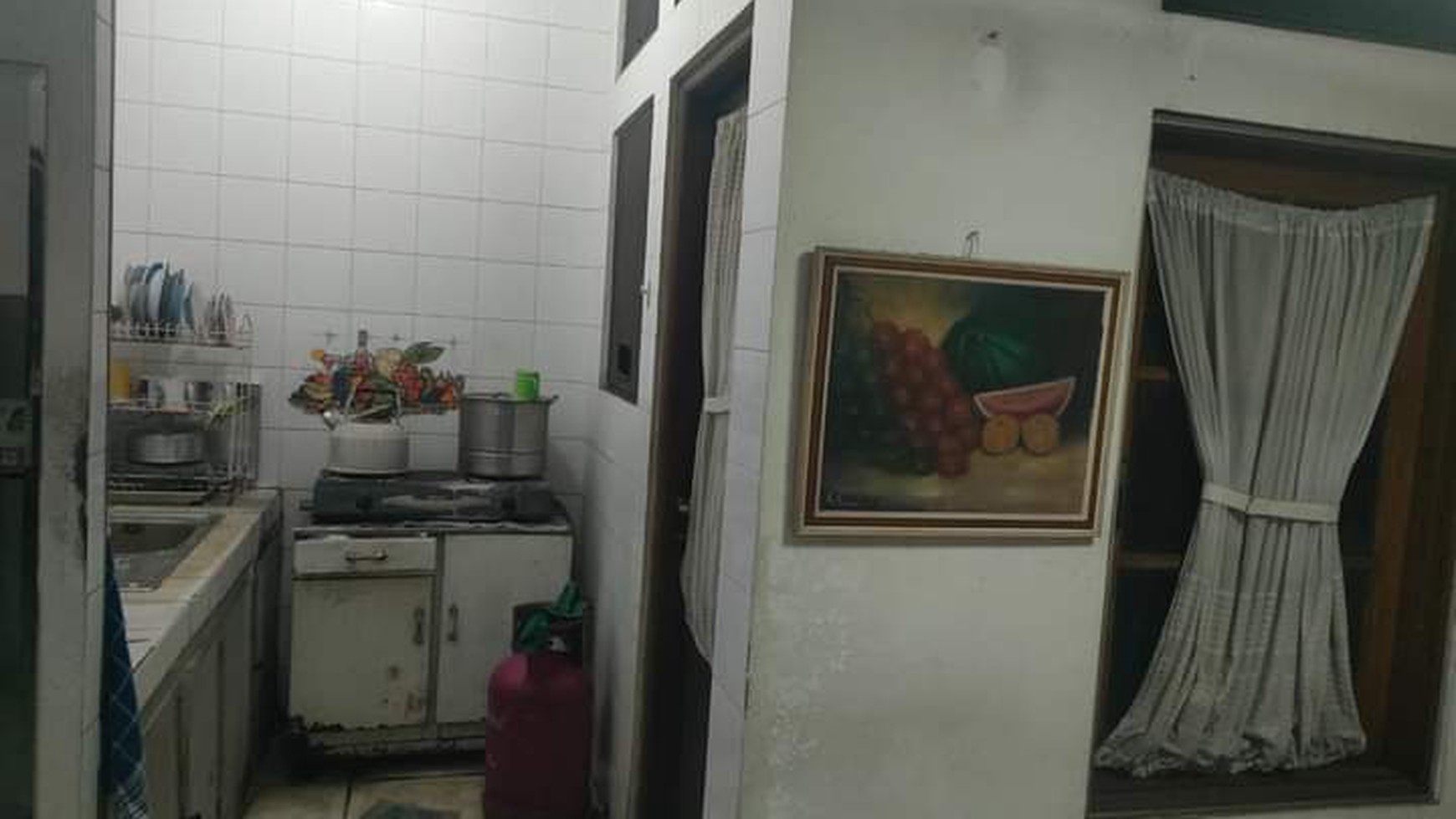 Rumah Bagus Di Jl Alvania Ciputat Kota Tangerang Selatan