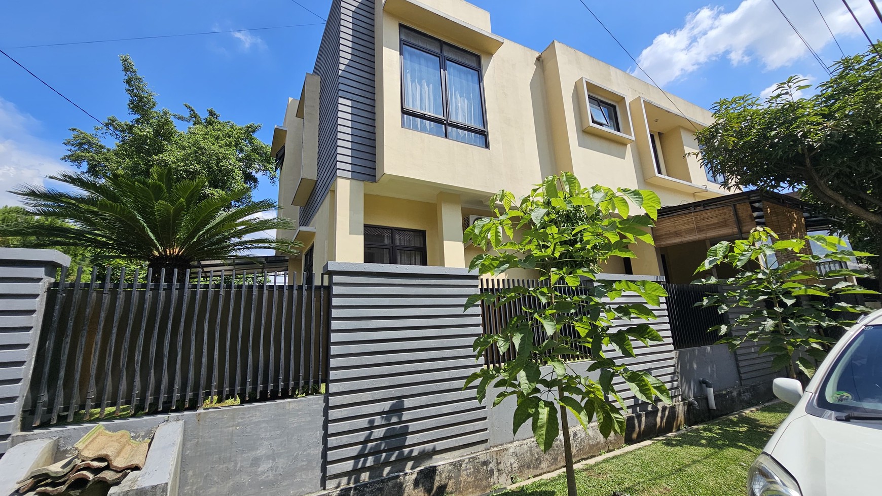 Rumah Bagus Di Megapolitan Cinere, Jl Sundoro Depok