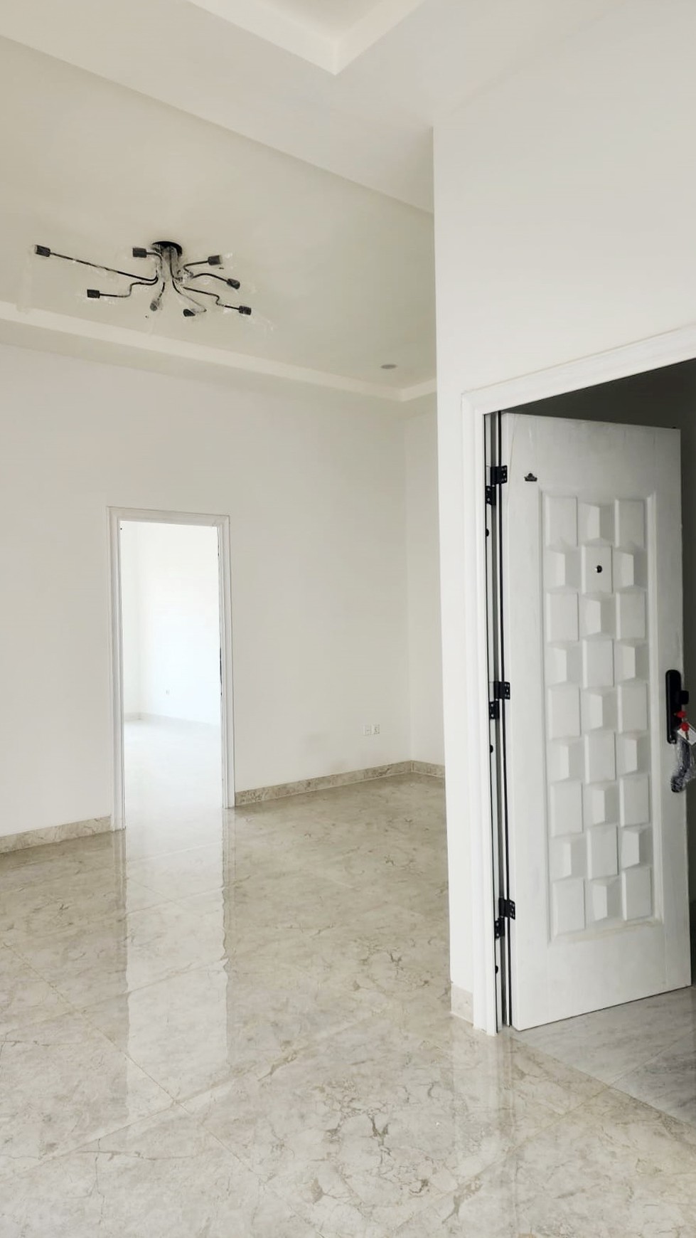 Dijual Rumah bagus selesai Renov di Nusa Loka BSD City